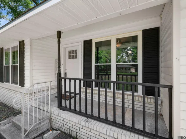 45015 Fontenot Rd, Saint Amant, LA 70774