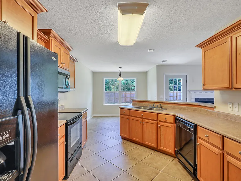 233 Madison Belle Ln — Photo 13