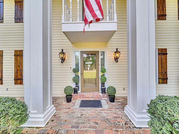 4th image of 600 Old Tavern Cir