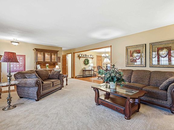 4th image of 10544 Cedar Point Ct
