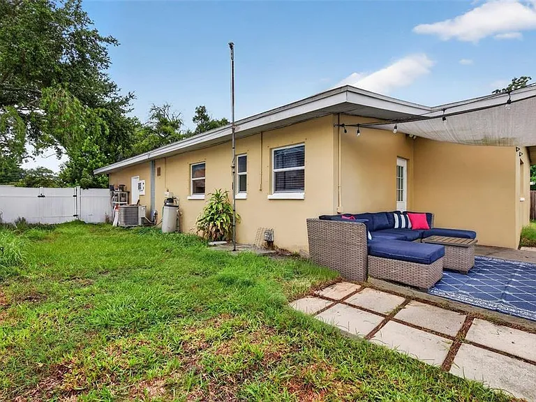 12496 136th Ln — Photo 36
