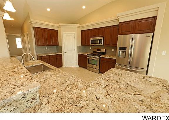 5th image of 2614 Diablo Dr