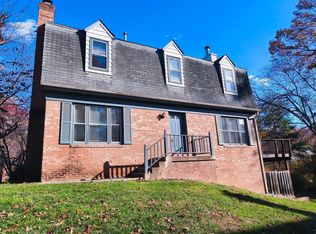 12452 Sweet Leaf Ter, Fairfax, VA 22033