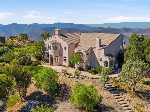 10827 Pacific View Dr, Malibu, CA 90265