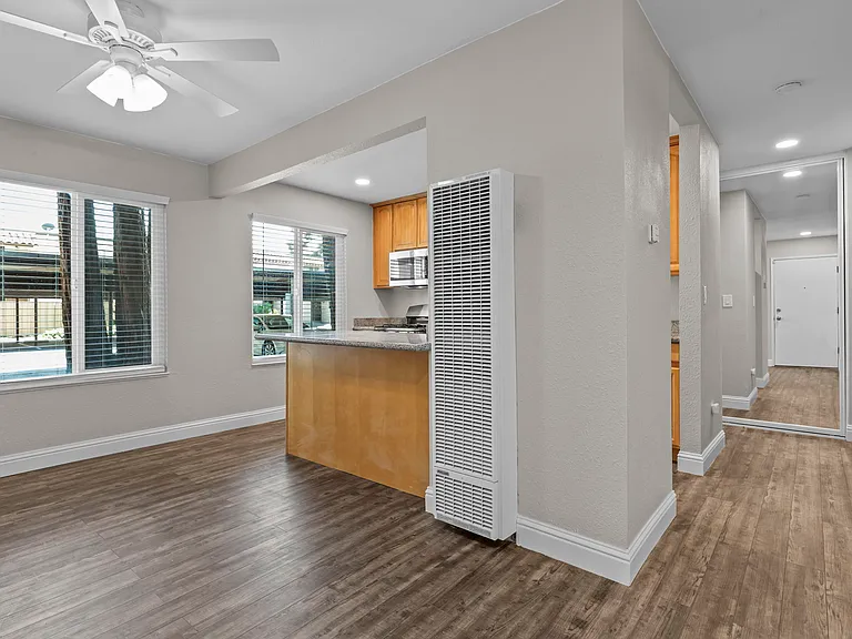 975 Murrieta Blvd #5 — Photo 18