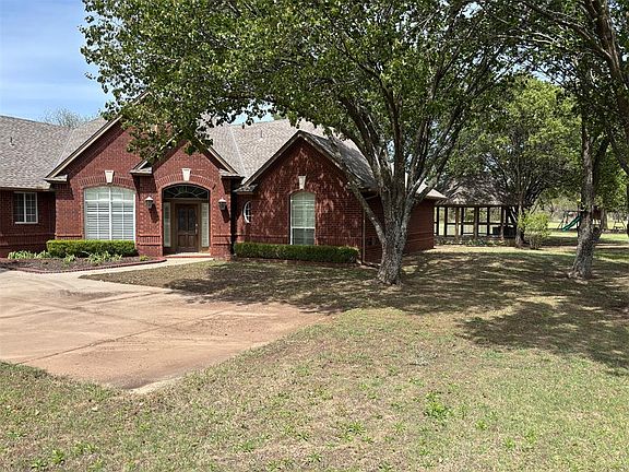 3rd image of 52 Kin Ville Rd