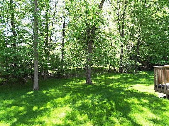 3rd image of 2604 Taylor Ln