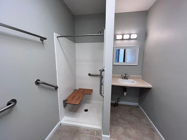 Rand Powell Apartment Homes — Photo 76