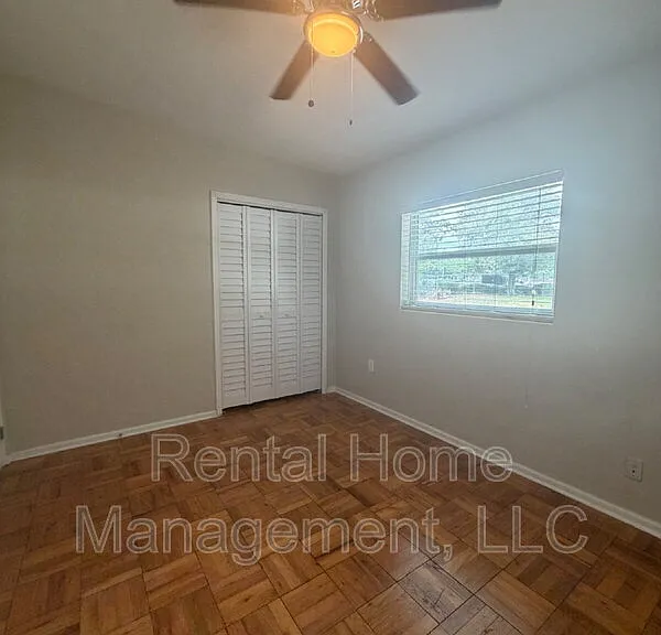 503 Shannon Rd — Photo 8