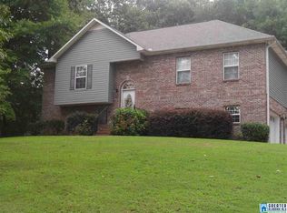 95 Sparrow Ln, Pell City, AL 35125