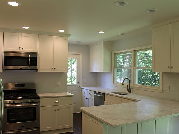 White Shaker Cabinetry