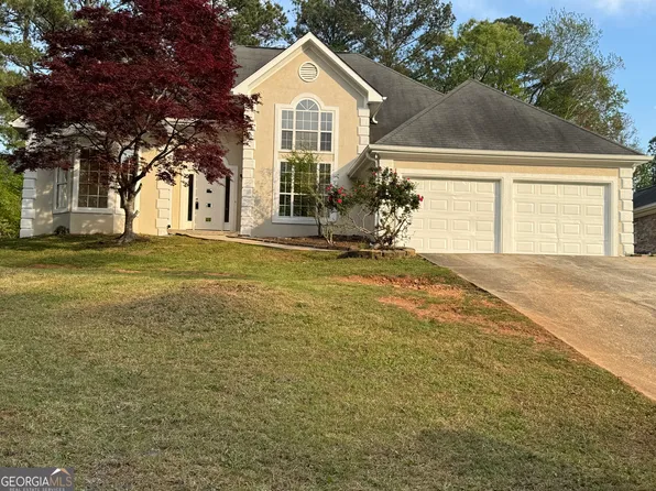 9454 Lakeview Ct, Douglasville, GA 30135
