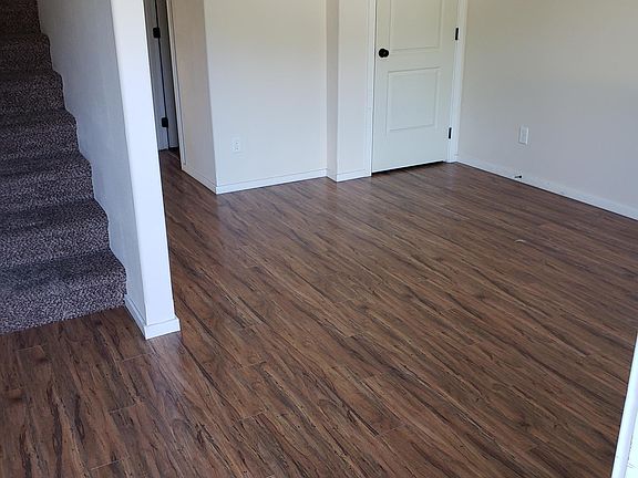 2nd image of 3270 N Lincoln St APT 1