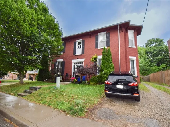 42 Brock St, Woodstock, ON N4S 3B5