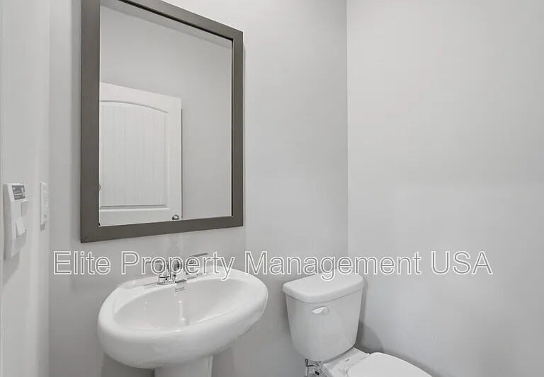 4219 Merlin Pass — Photo 8