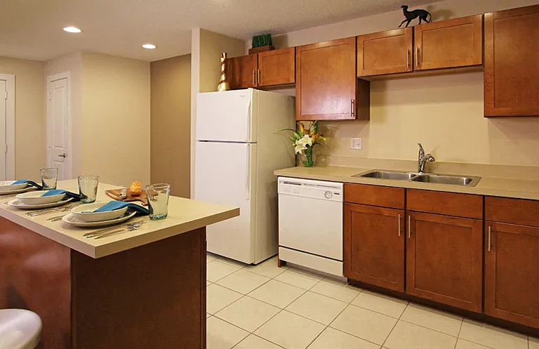 Alpine Village Apartments — Photo 18