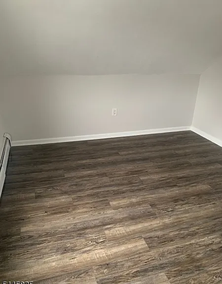 233 Pine St — Photo 6