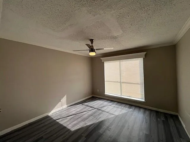 1950 Spenwick Dr #340 — Photo 9