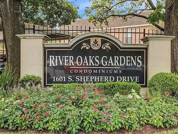 5th image of 1601 S Shepherd Dr APT 235