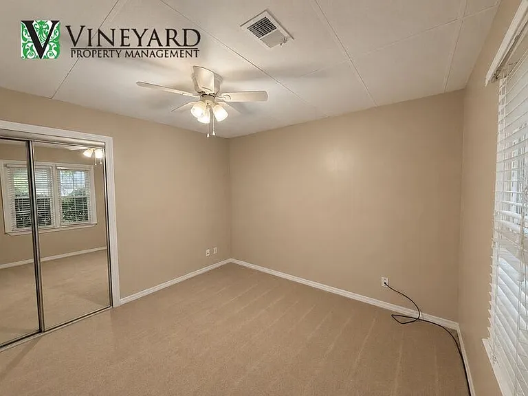 2443 Doubletree Dr NW — Photo 12