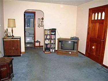 2nd image of 1765 Overlook Ave