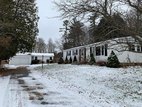 3rd image of 130 Sheffield Ln