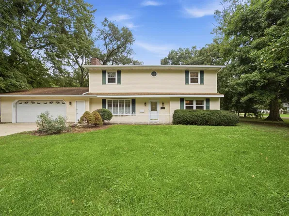1533 Hickory Point Rd, Metamora, IL 61548