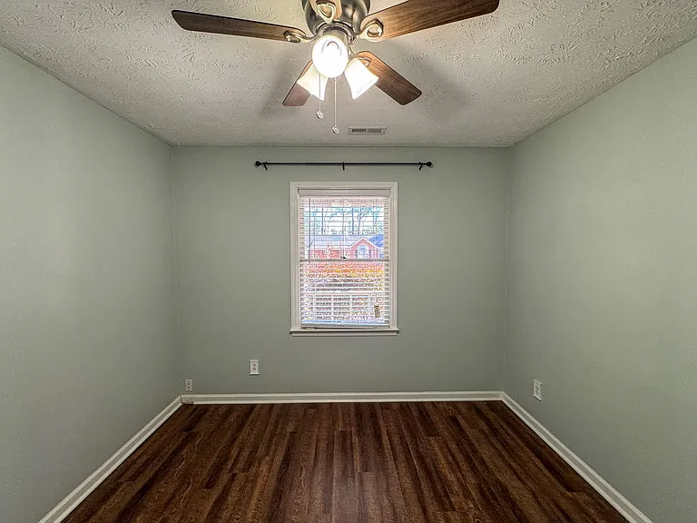 309 Sparrow Dr — Photo 20