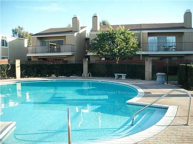 Pool 1