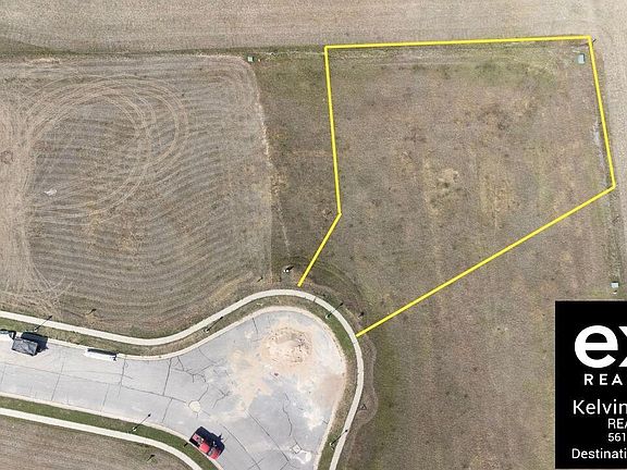 2nd image of 4A Fawn Rdg