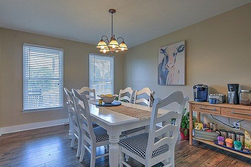 4th image of 15346 Woodstone Cir