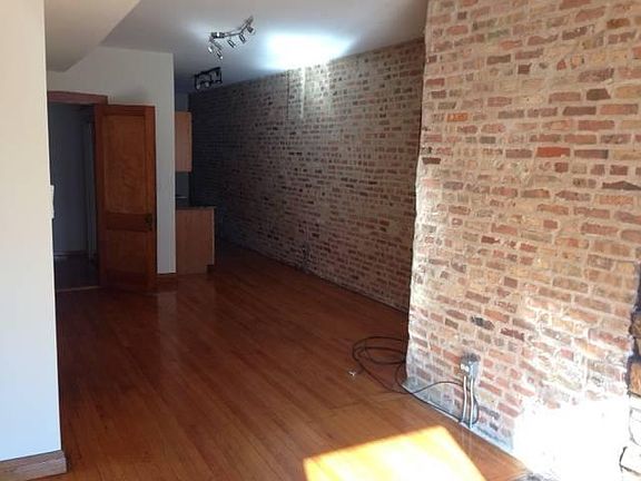 3rd image of 854 N Campbell Ave #2