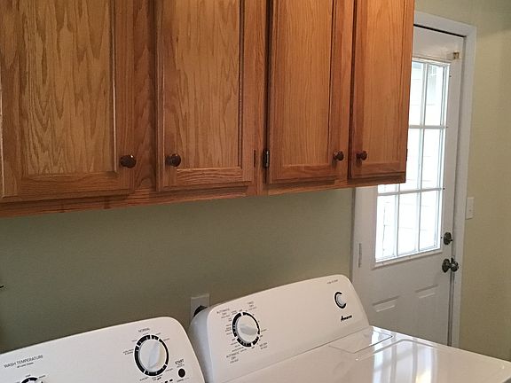 2nd image of 5329 Collegeview Dr