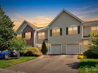 604 Crest Stone Cir, Princeton, NJ 08540