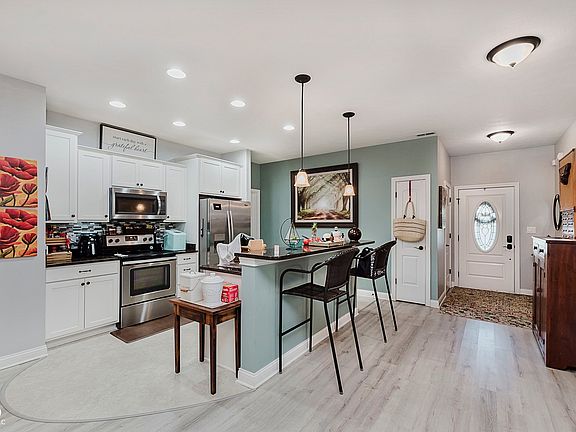 5th image of 4142 Cairo Way