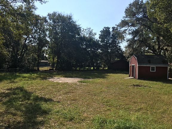 3rd image of 10604 S Akers Dr