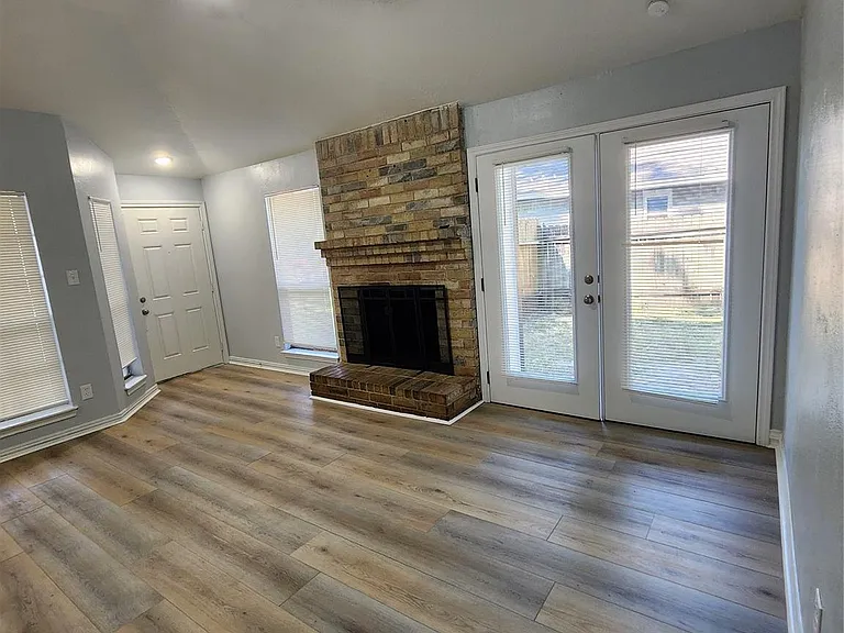 5003 Maurita Dr — Photo 6