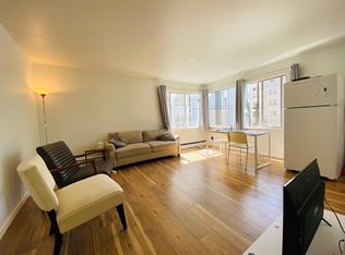 523 E Denny Way APT 10, Seattle, WA 98122