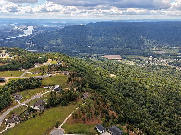 4th image of 318 Sweedens Overlook