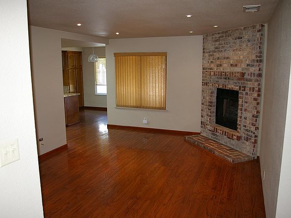 2nd image of 3001 Marbury Ct