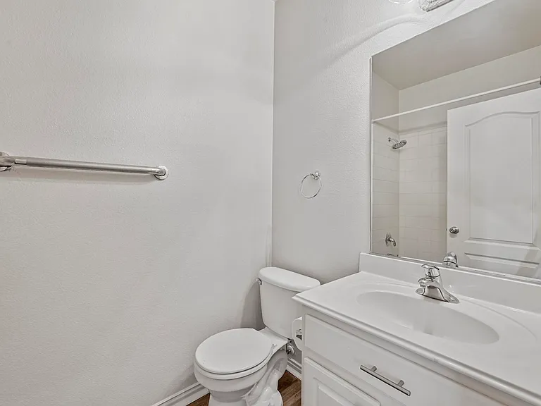 1711 Peregrine Dr — Photo 23