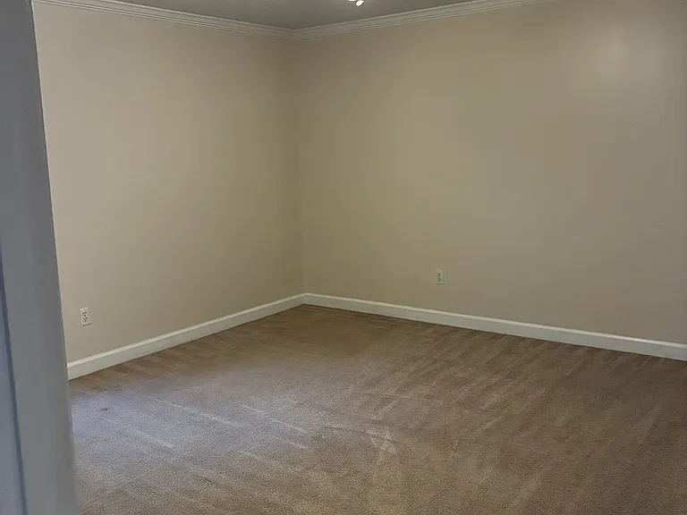 820 Deer Trail Ln — Photo 15