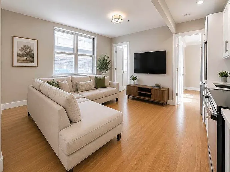 308 Park Ave #3 — Photo 2