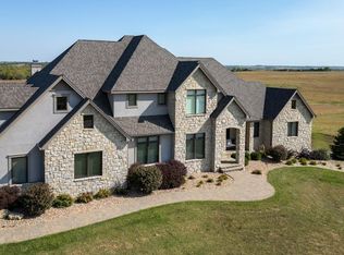 8900 NW 46th St, Silver Lake, KS 66539
