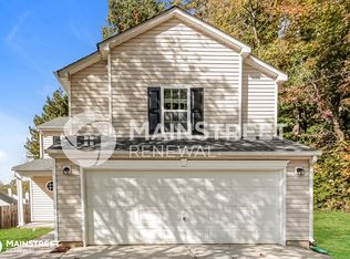 3613 Lukes Dr, Charlotte, NC 28216