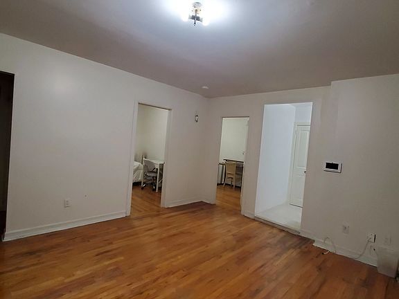 2nd image of 29 W 119th St Unit 7