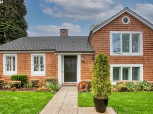 11555 S Riverwood Rd, Portland, OR 97219