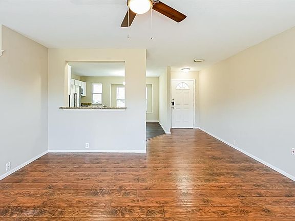 5th image of 3422 Dartmouth Field Ln