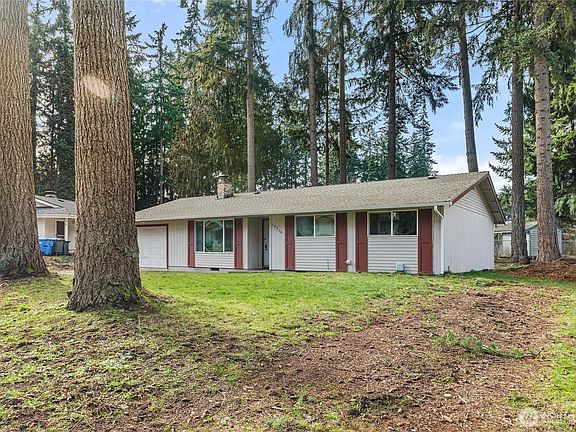 2nd image of 14710 105th Avenue Ct E