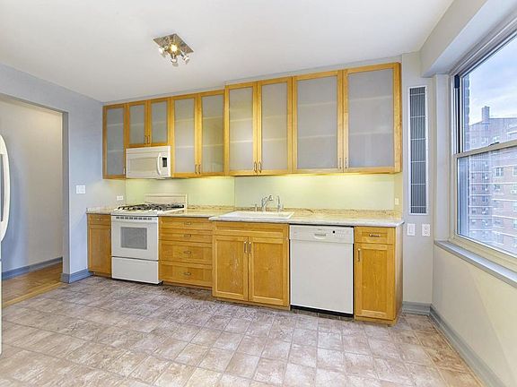 4th image of 457 Franklin D Roosevelt Dr #A1701